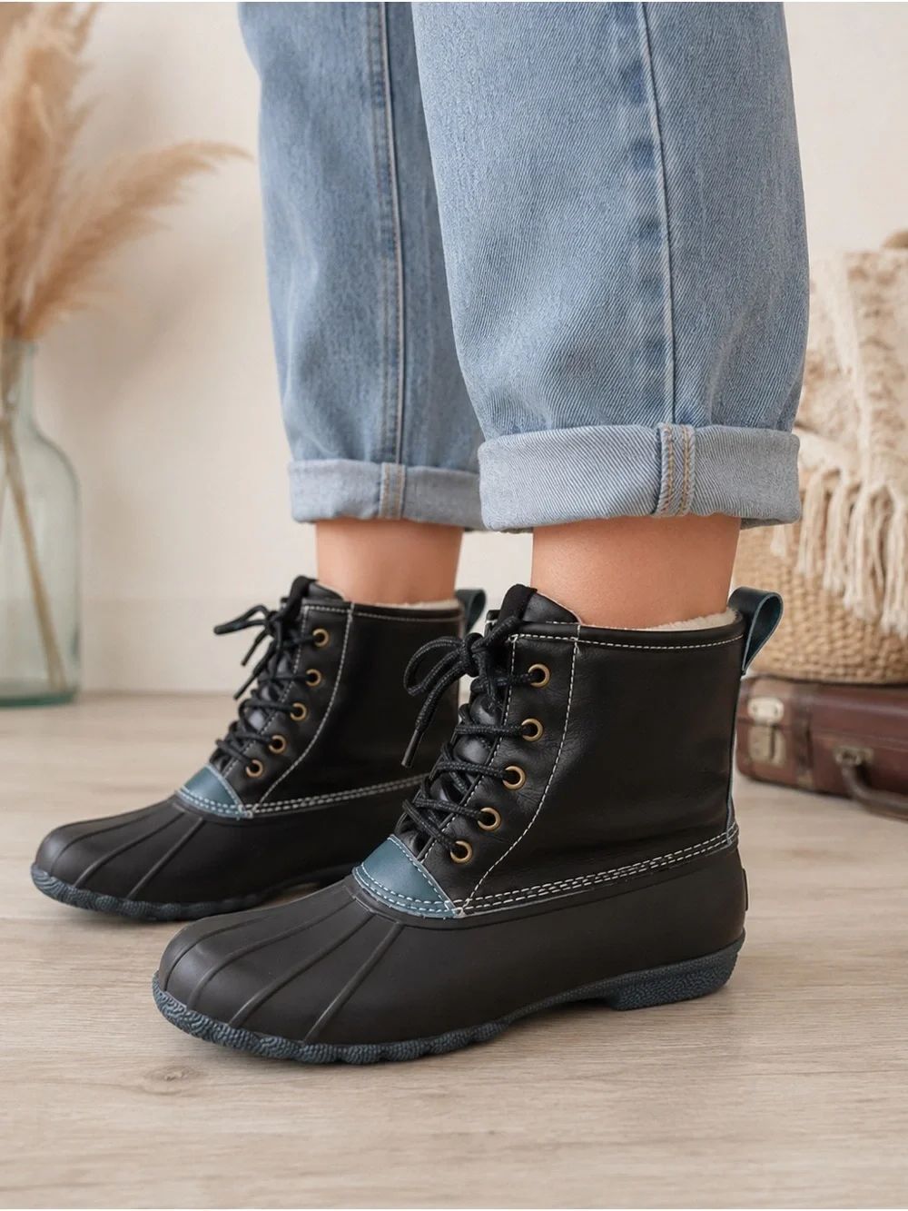 Serra Black Lace-Up Duck Boots with real Accent